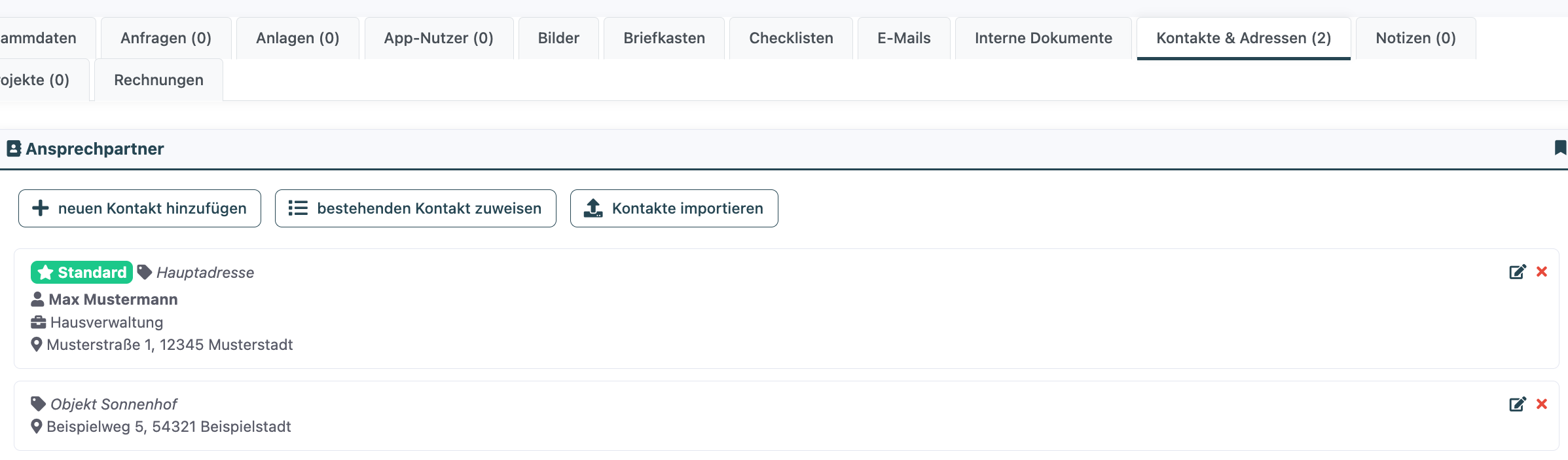 Reiter Ansprechpartner mit einer Standardadresse und einer zweiten Adresse als Bezeichnung